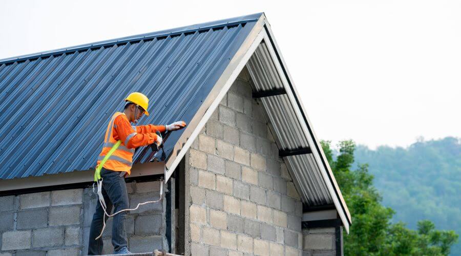 Expert top industrial roofings services in Neavitt, MD